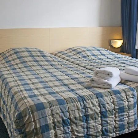 Otel Koopermoolen 2*