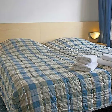 Otel Koopermoolen 2*