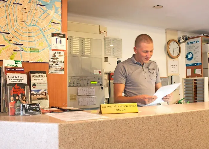 쿠퍼무렌 호텔 2*